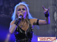 POOSMÉ NA LETNÍM MASTERS OF ROCK 2010 A PREMIÉROVĚ S DORO