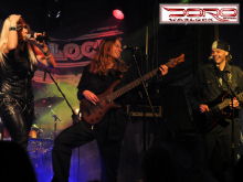 Dohráli jsme úvodní Earthshaker Rock a Tom s Hanesem se už po pár minutách kření od ucha k uchu