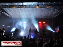 Začali jsme sypat v rytmu Earthshaker Rock